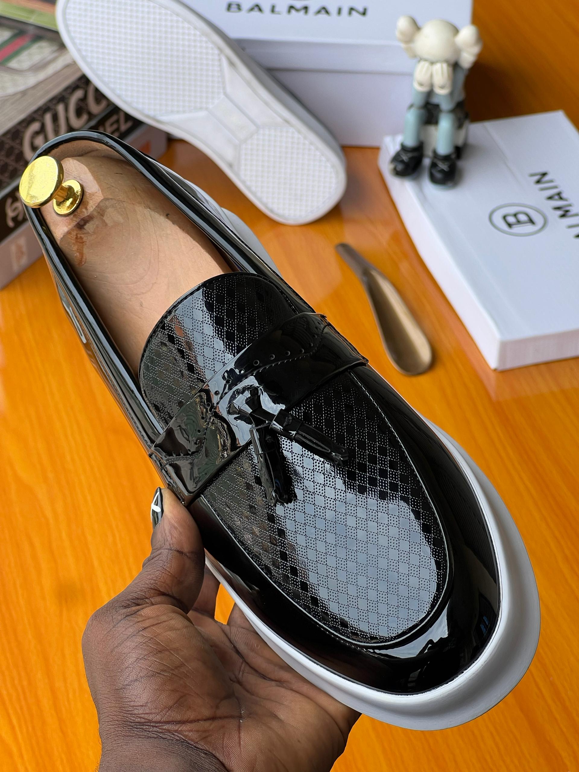 Billionaire shoe