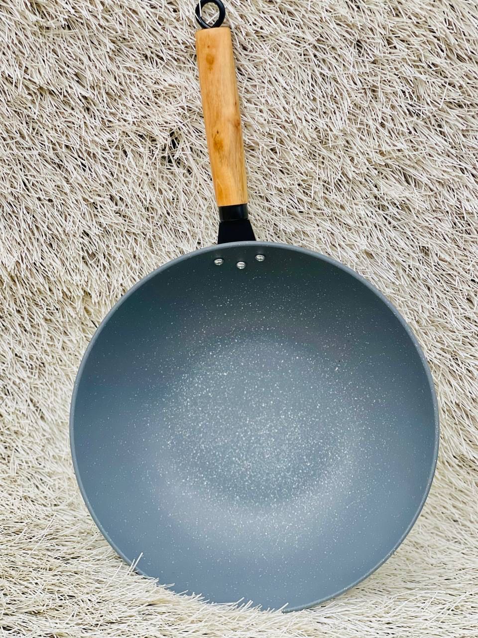Fry pan