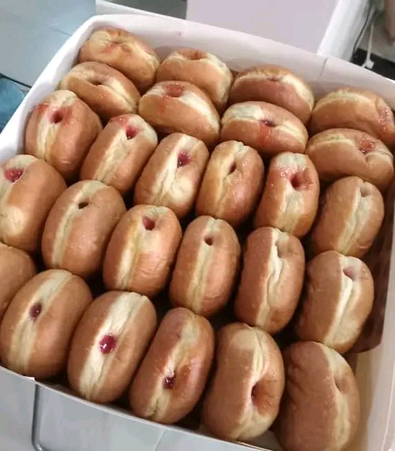 JAM DOUGHNUT